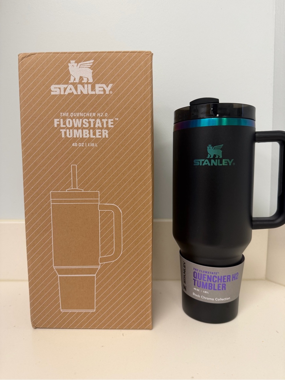 Stanley Black & Teal FlowState Quencher H2.0 Tumbler with Handle 40 oz